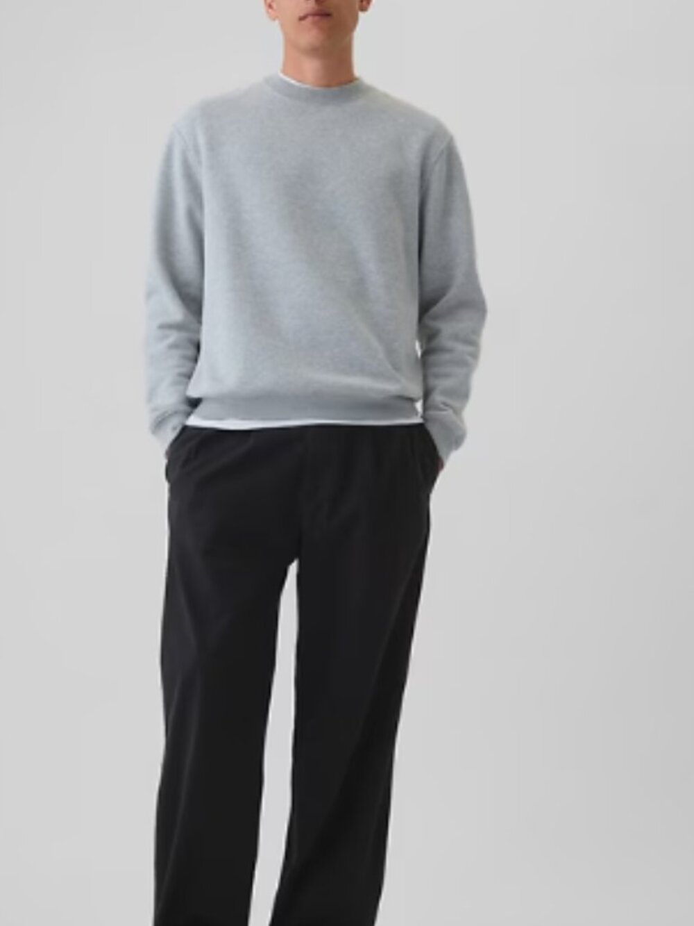 Gap Modern Pleated Khakis in Baggy Fit - Black- W30 L28